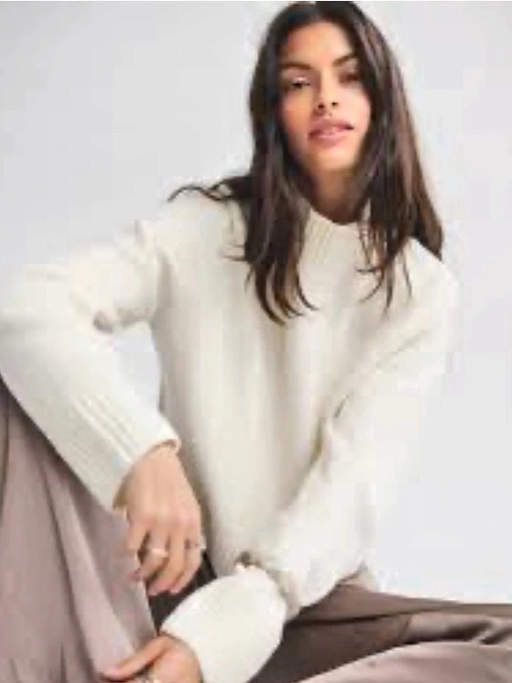 Abercrombie & Fitch Cream Cowl Neck Sweater Size Small